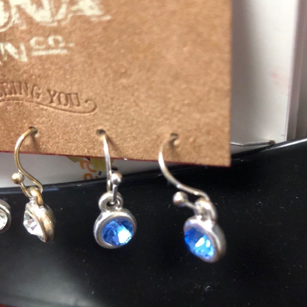 NWT Arizona earrings 8 pairs - Picture 3 of 8